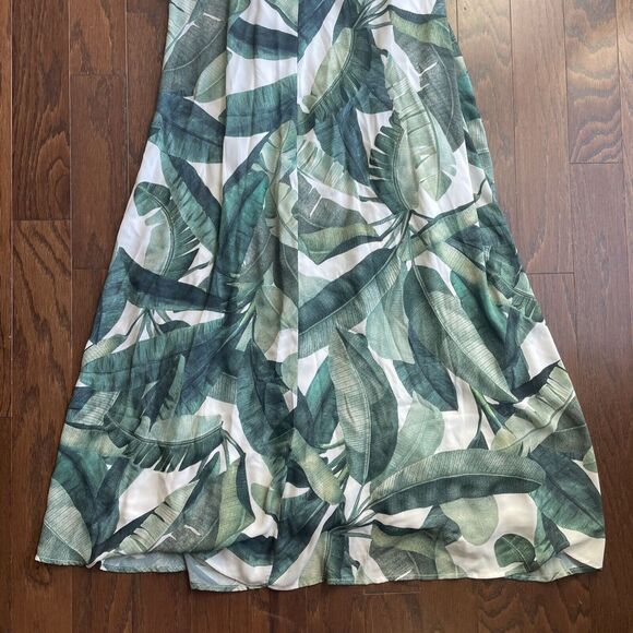 Show Me Your MuMu Logan Lace Up green Banana Leaf Backless Maxi Small - Picture 5 of 9